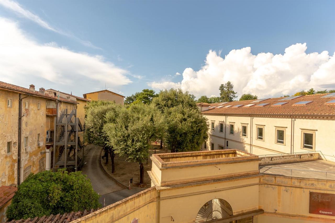 Discovering Florence Luaran gambar